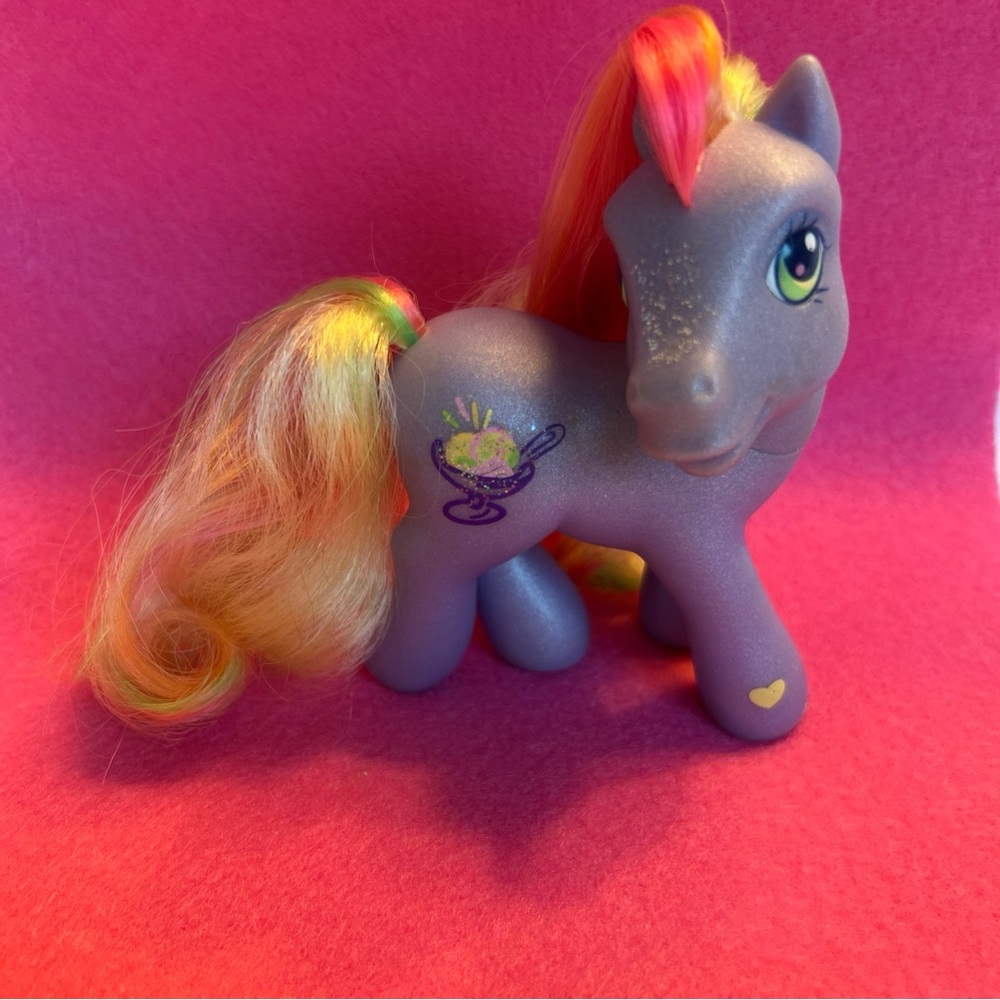My Little Pony G3 Rainbow Swirl II 2002 Purple w Rainbow Sherbert Sundae Cutie